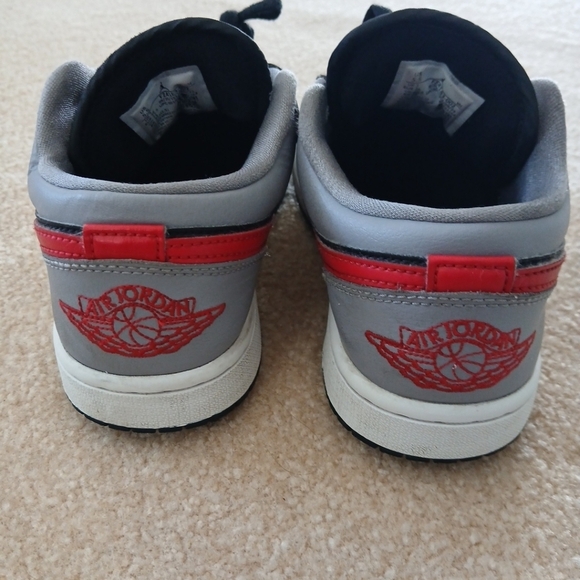 Nike Air Jordan 1 Low Women's Size 5.5 Shoes Cement Red Leather Sneakers FL - Picture 3 of 10